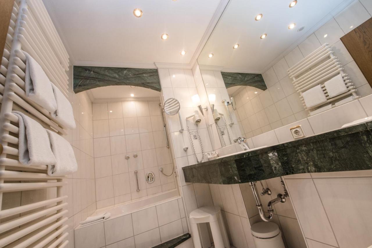 Hotel Am Schloss Illertissen Zewnętrze zdjęcie