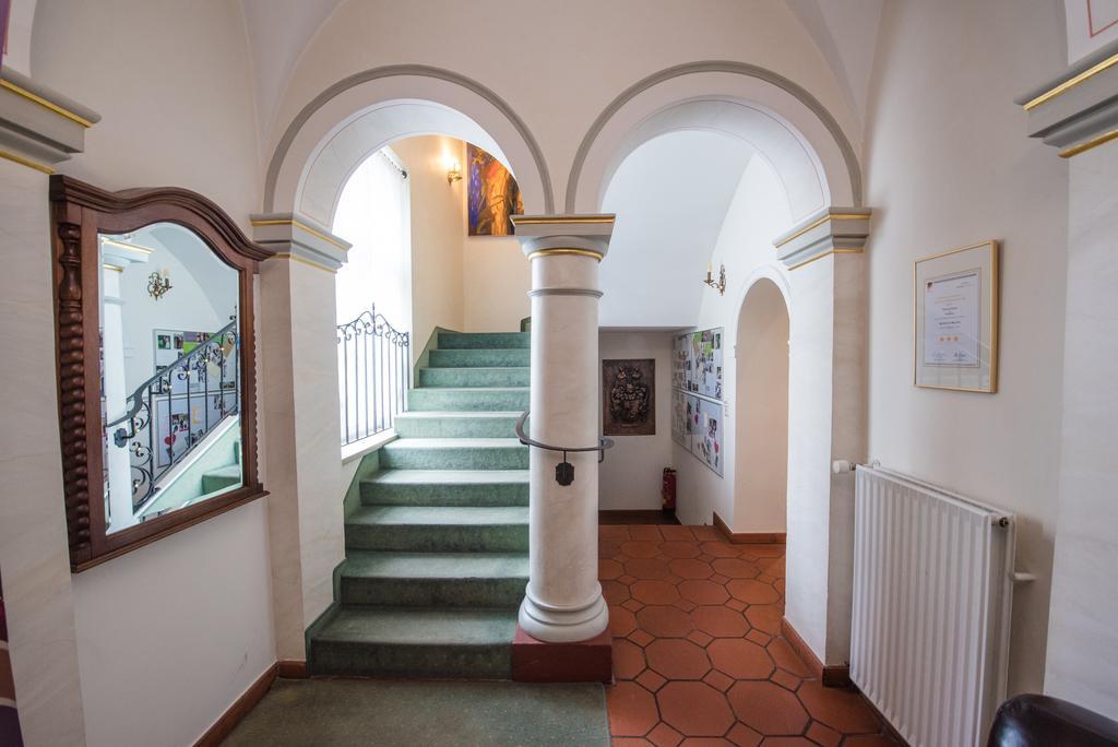 Hotel Am Schloss Illertissen Zewnętrze zdjęcie