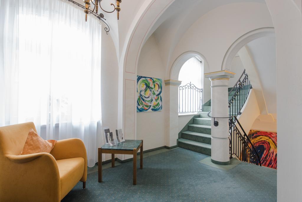 Hotel Am Schloss Illertissen Zewnętrze zdjęcie